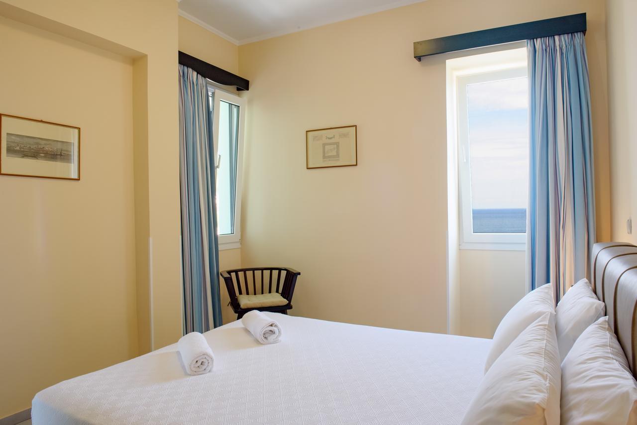Sea Breeze Apartments Chios Monolia Eksteriør bilde